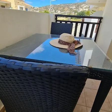 Pleasant Apartment, Z4 In Vanessa Complex *