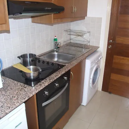 Daire Pleasant Apartment, Z4 In Vanessa Complex *