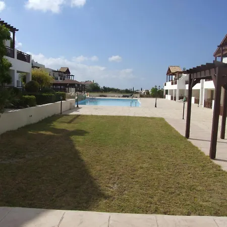 Apartment Pleasant Apartment, Z4 In Vanessa Complex