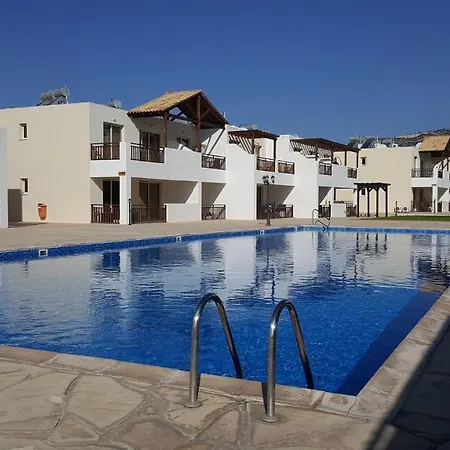 Pleasant Apartment, Z4 In Vanessa Complex * Peyia