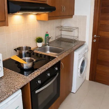 Apartment Pleasant Apartment, Z4 In Vanessa Complex *